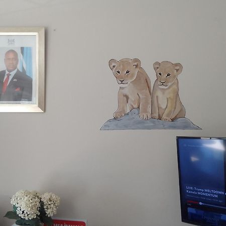 Birdville BNB Guest House Gaborone Extérieur photo