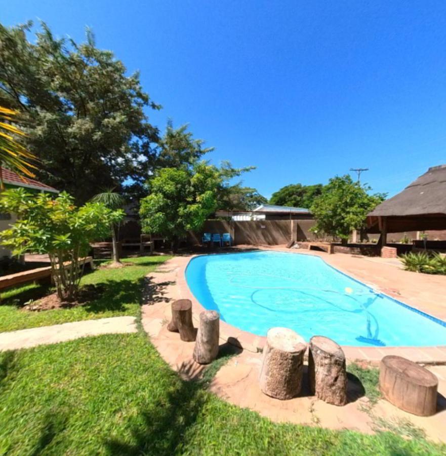 Birdville BNB Guest House Gaborone Extérieur photo