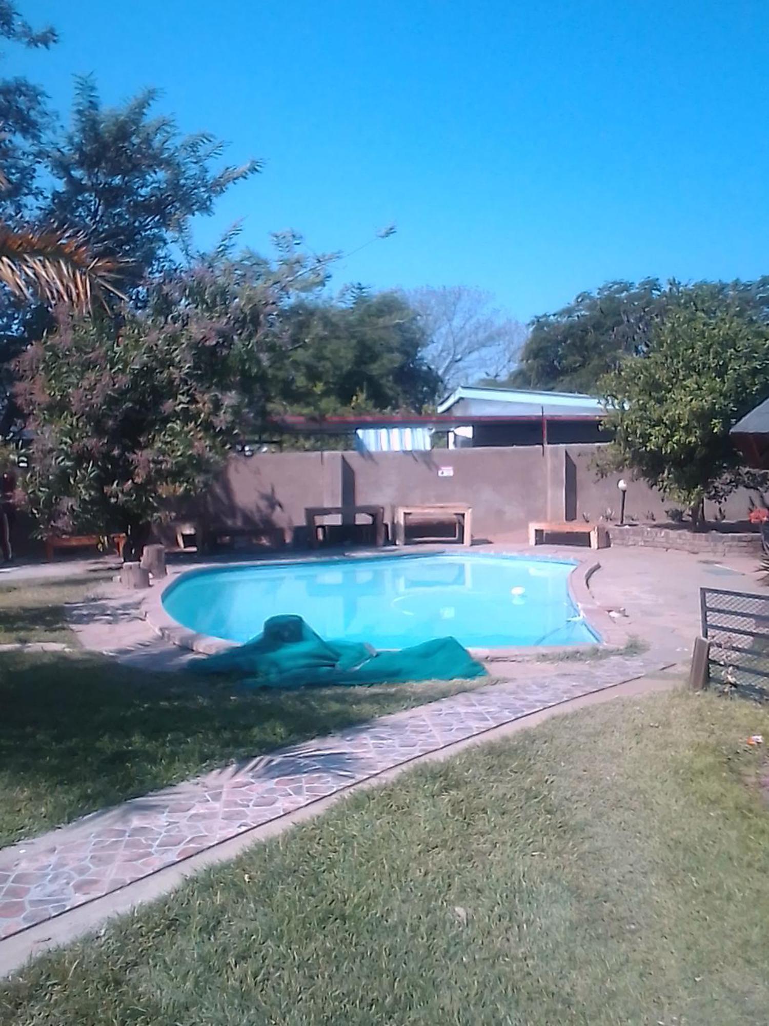 Birdville BNB Guest House Gaborone Extérieur photo