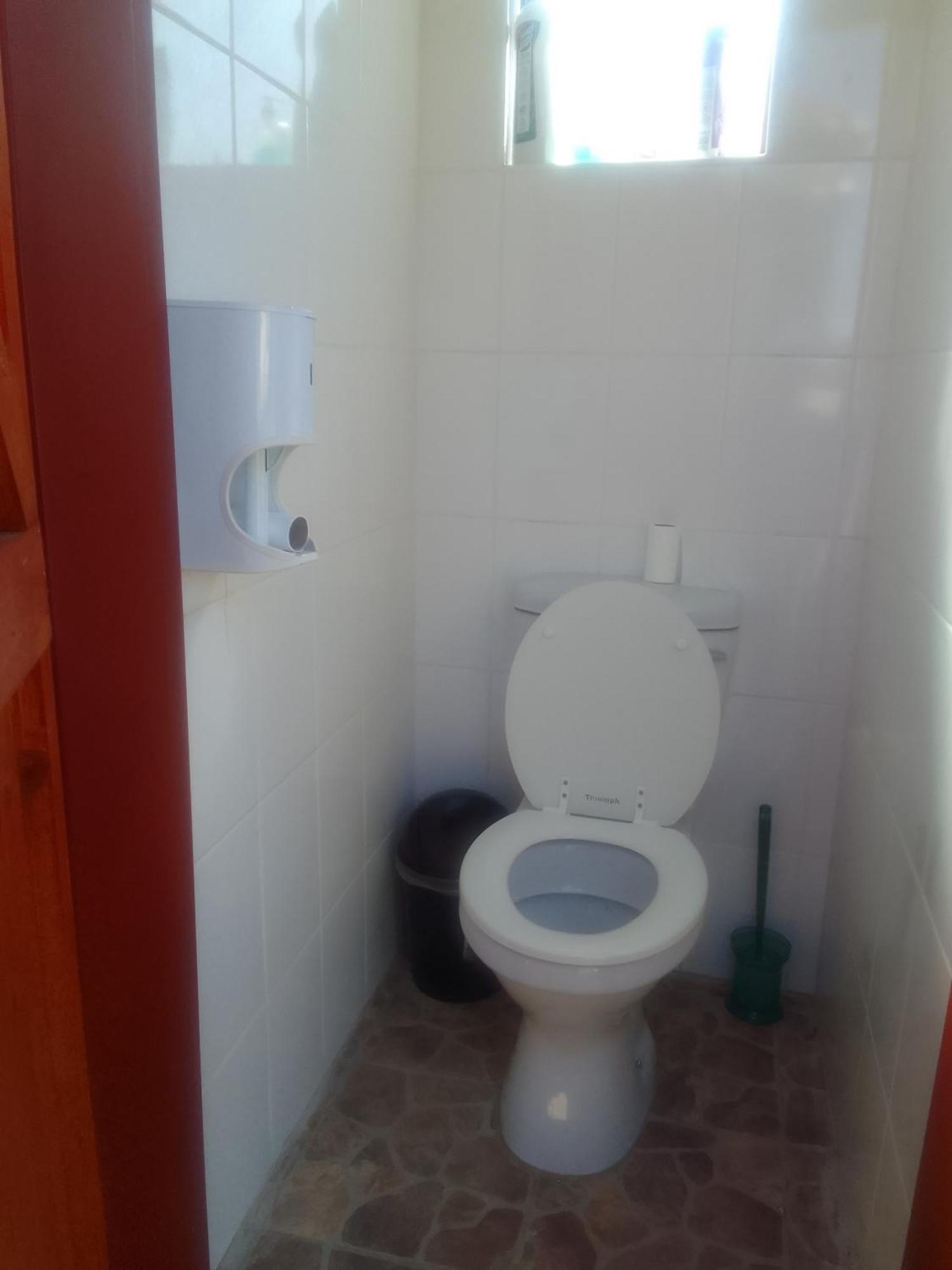 Birdville BNB Guest House Gaborone Extérieur photo