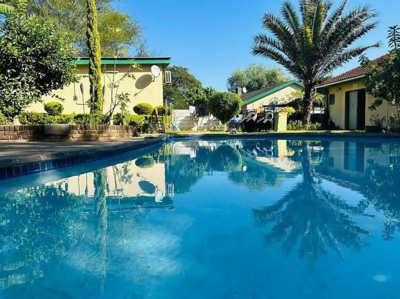 Birdville BNB Guest House Gaborone Extérieur photo
