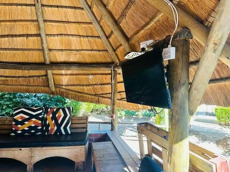 Birdville BNB Guest House Gaborone Extérieur photo