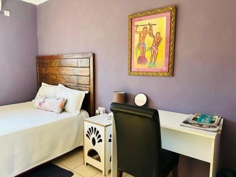Birdville BNB Guest House Gaborone Extérieur photo