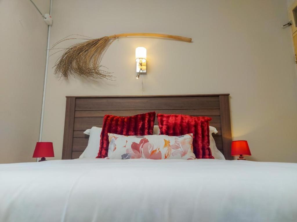 Birdville BNB Guest House Gaborone Extérieur photo